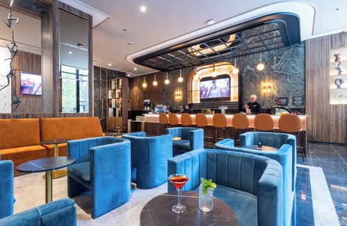 Streeterville Hotel | Hotel Riu Plaza Chicago