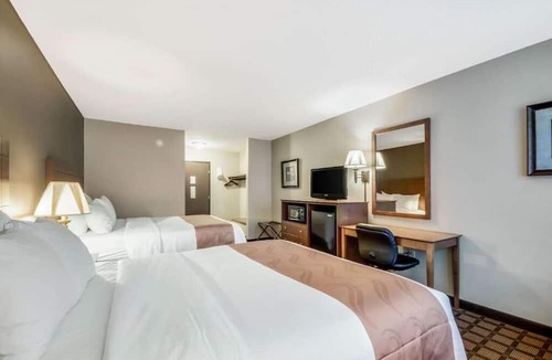 Newberry Hotel | Quality Inn & Suites Newberry