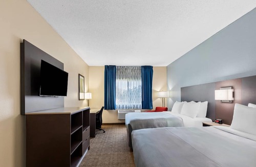 Springfield Hotel | Quality Inn and Suites Springfield Southwest near I-72