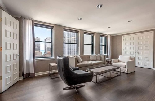 Gold Coast Hotel | Claridge House Chicago, Tapestry Collection by Hilton