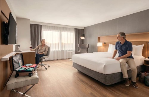 Ashwaubenon Hotel | Oneida Casino Hotel