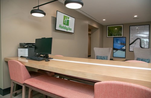 Metairie Hotel | Holiday Inn Metairie New Orleans by IHG