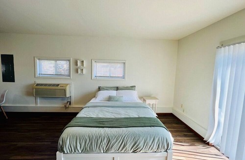 Wisconsin Rapids Apartment | Studio #35 at Snooze by Patriot Properties