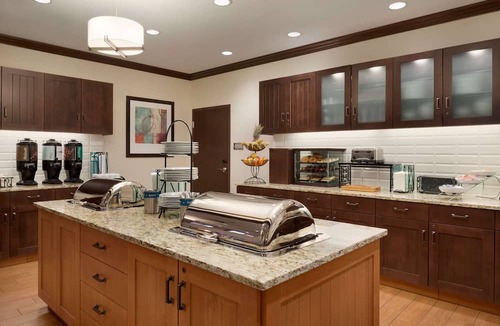 Crossroad Park Hotel | Homewood Suites by Hilton Kalamazoo-Portage