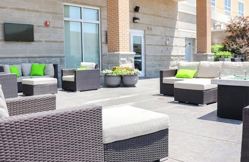 Orange Prairie Hotel | Holiday Inn & Suites Peoria At Grand Prairie by IHG