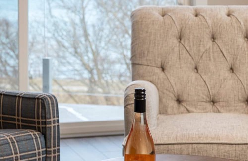 Traverse City Condo | 🌆 539 Bay St Downtown Lakeview Condo | 301W - Waterfront, Free Parking, Moments from festival grounds