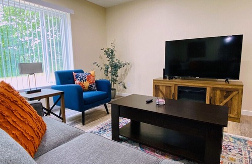 Kalamazoo Apartment | 729 Keenway Cr. Unit A