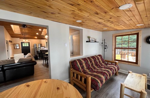 St Germain Cabin | Lost in the Woods Lodge