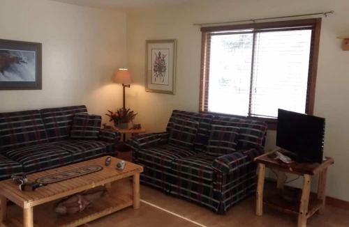 Grand Marais House | Fern Haus - Close to Pictured Rocks National Lake Shore, Grand Marais