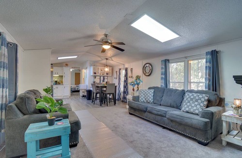 Prudenville House | Houghton Lake Area Home w/Fire Pit & Yard!