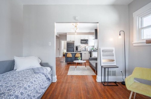Covington Apartment | The Villa 1B Downtown Covington & by St. Elizabeth