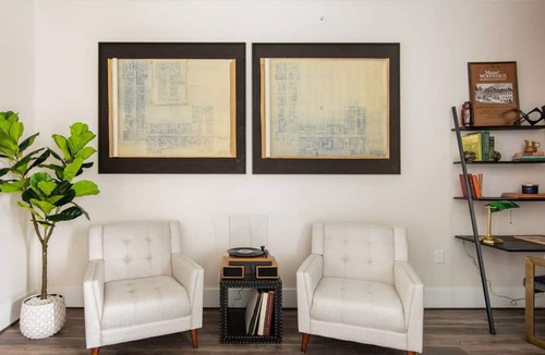 Ypsilanti Apartment | Thompson 202 · Beautiful Luxury Loft - Heart of Depot Town