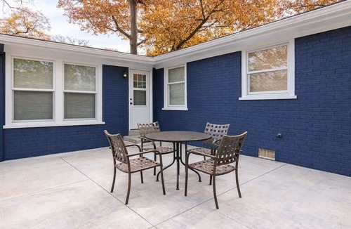 Worth House | *The Comfy King Ranch*King Bed Suite*Fast Wi-Fi
