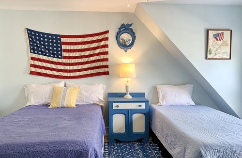 Boyne City House | Cedar Hill Cottage perfectly located in downtown Boyne City!