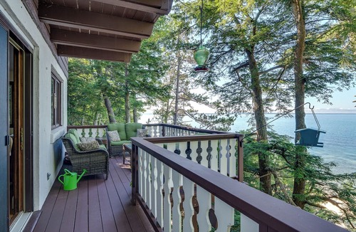 Harbor Springs House | Private Lake Michigan Beach Sunset Views Sleeps 8