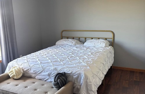 Shakopee Apartment | 2-bedroom corporate apartment in delightful Shakopee with AC comfort