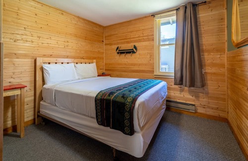 Cass Lake Cabin | 3-bedroom cabin at Cass Lake Lodge Cabin 3