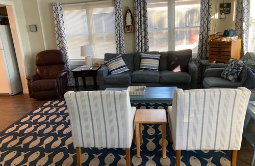 North Webster Cottage | Webster Lake Front Cottage 5 Bdrms, 4 Baths, Large Deck & Dock, Fully Equipped
