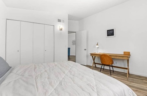 Orange Prairie Apartment | Concord C6 · Slice of the Good Life: Concord C6