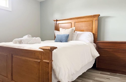 Evansville Apartment | Haynie's Apartment - 1BR/1BA