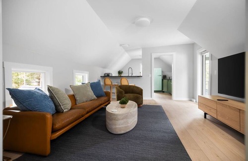 Leland Apartment | Robin's Nest in Leland