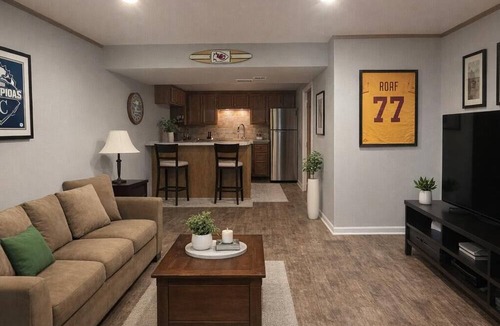 Blue Springs House | 3 Bedroom Backyard Oasis Near Major international sporting event Events