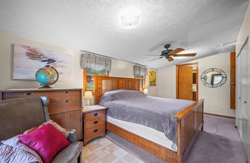 Paw Paw Lake House | Stealth Cottage – Vintage Stay Across from Paw Paw Lake