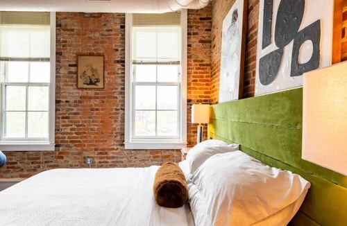 Ypsilanti Apartment | Vibrant Depot Town Loft