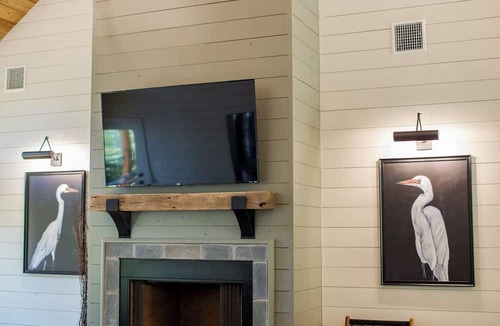 Farmerville Cabin | "Tipi" Cabin is a newly built, elevated rustic home on Lake D'arbonne!
