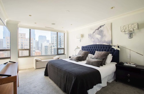 Rush and Division Apartment | Luxury Designer Penthouse 3803 | Pool | Gold Coast