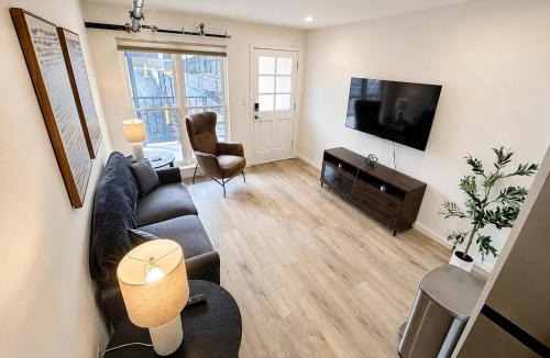 St. Charles Apartment | The Accessible Atom | Historic Main