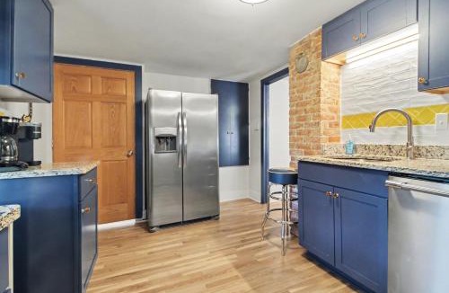 Old West Side House | #1 Location I 12 Mile to Stadium I 13 Mile to Downtown I GO BLUE