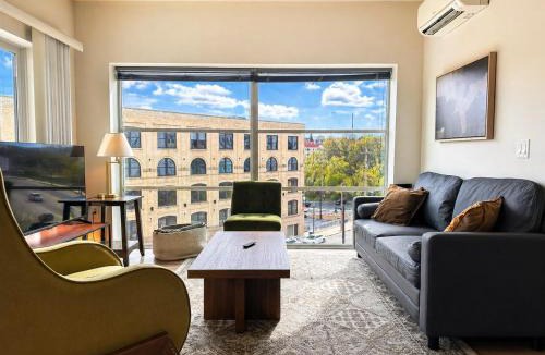 Lower East Side Apartment | The Brady Corner Suite - Near Fiserv with Balcony - Sleeps 4