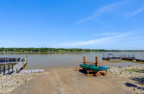 Perrysburg Apartment | Maumee River Retreat! Apt w/Fire Pit + Patio