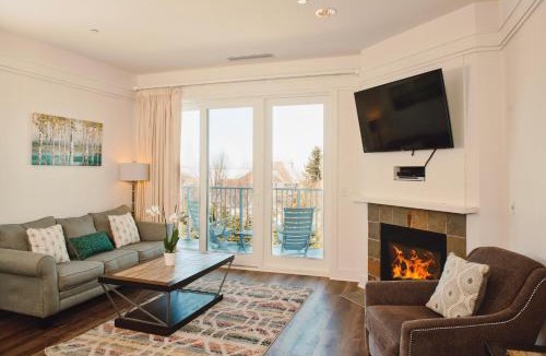 Bay Harbor Apartment | Maritime Lakeview Suite 317: Cozy 2-bedroom condo with stunning lake views in Bay Harbor, MI.
