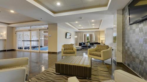 Gonzales Hotel | Holiday Inn Express & Suites Gonzales by IHG