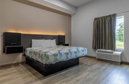Gonzales Hotel | Studio 6 Gonzales, LA Baton Rouge Geismar Prairieville I 10