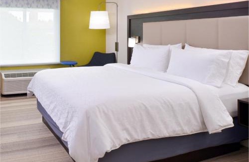 Shreveport Hotel | Holiday Inn Express & Suites - Shreveport - Downtown by IHG