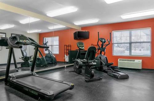 Auburn Hills Hotel | Baymont by Wyndham Auburn Hills South