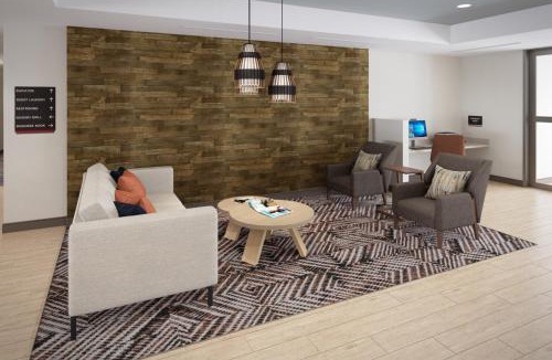 Auburn Hills Hotel | Candlewood Suites - Detroit - Auburn Hills by IHG