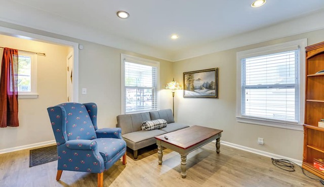 Pet-friendly Dearborn Home < 2 Mi to Downtown!