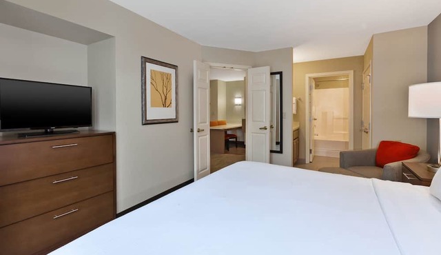 Staybridge Suites Kalamazoo by IHG