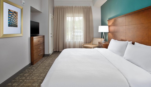 Staybridge Suites Auburn Hills by IHG