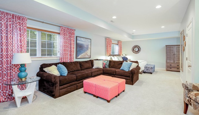 Experience coastal bliss at 'A Wave From It All', a spacious 4-bedroom home in South Haven.