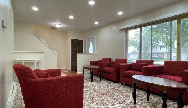 Beautiful Farmington Hills Home