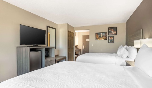 Country inn & Suites by Radisson, Bolingbrook- Romeoville, I-55