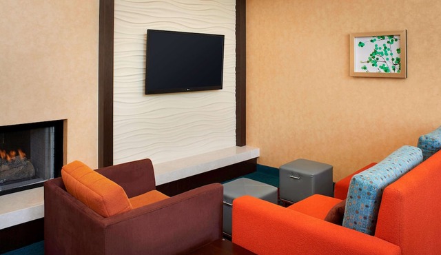 Sonesta ES Suites Chicago Waukegan Gurnee