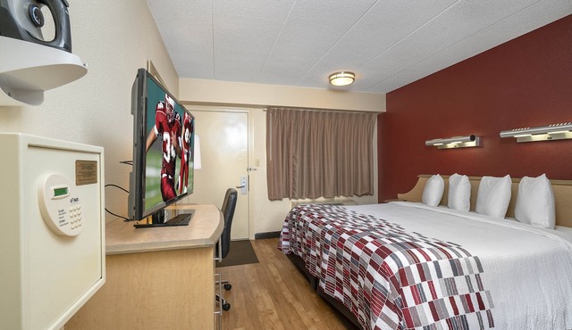 Red Roof Inn Detroit - Roseville/St Clair Shores