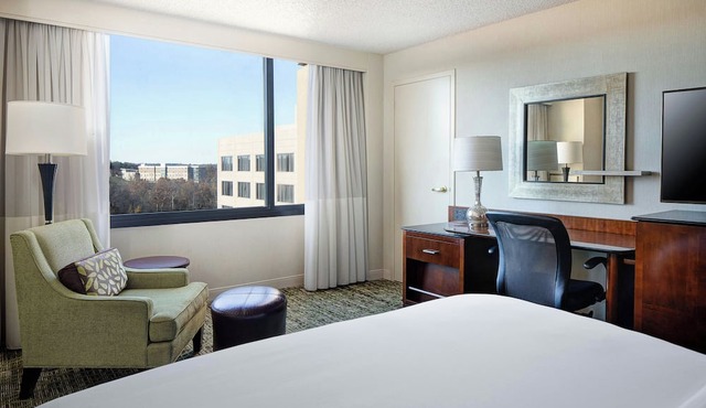 Marriott St. Louis West