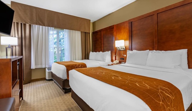 Comfort Suites Marquette